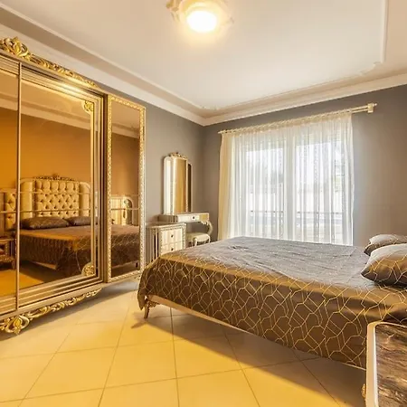Demre Apartman